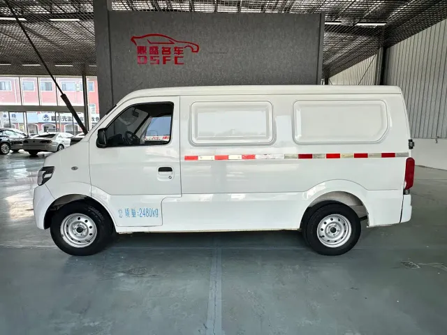 Changan Star 9 EV — Фото автомобиля 4