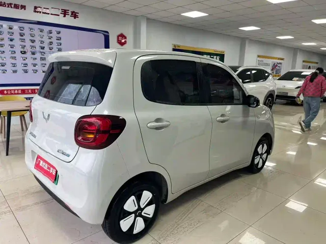 Wuling Hongguang Mini EV — Фото автомобиля 7