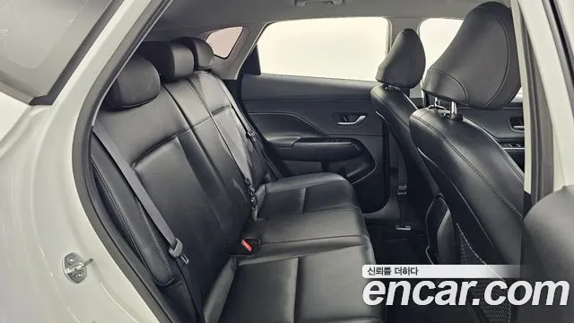 Hyundai Kona SX2 — Фото автомобиля 12