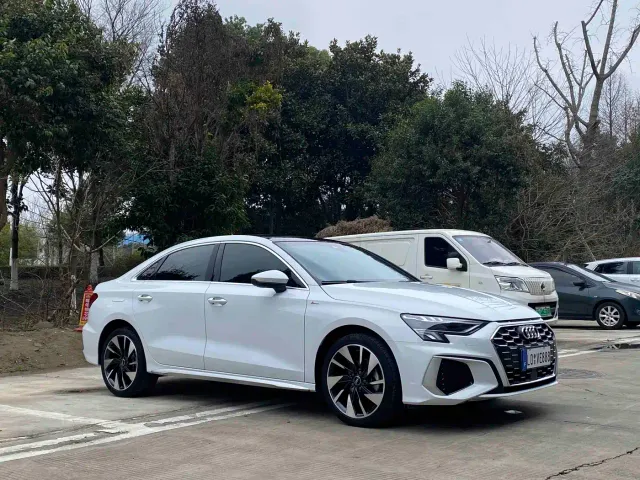 Audi A3 — Фото автомобиля 3