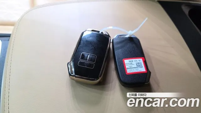 Kia Canival Carnival 4 поколение Дизель 9 мест Prestige — Фото автомобиля 29