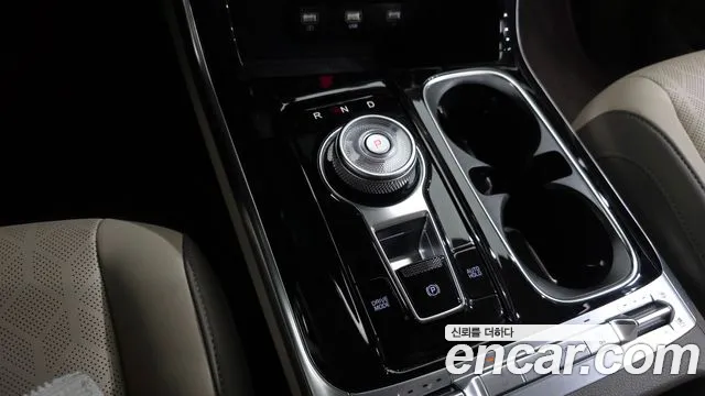 Kia Carnival 4th Gen — Фото автомобиля 12