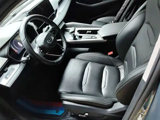 Geely Xingrui — Фото автомобиля 14