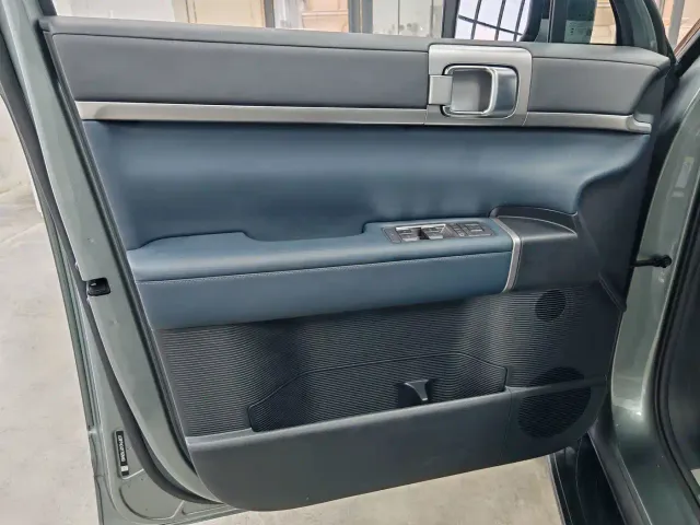 BYD FangChengBao Titanium 7 — Фото автомобиля 13