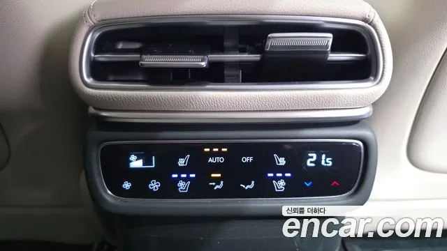 Genesis GV80 2.5T Бензин AWD — Фото автомобиля 30
