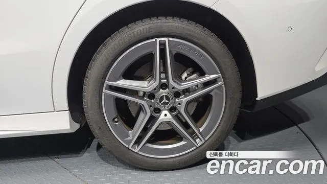 Mercedes-Benz CLA-Class — Фото автомобиля 21