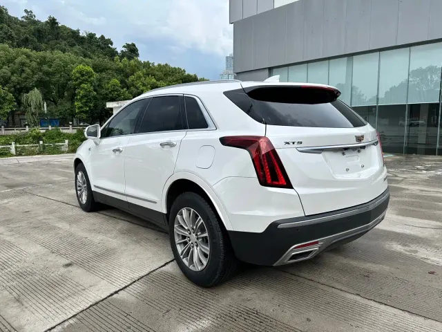 Cadillac XT5 — Фото автомобиля 7