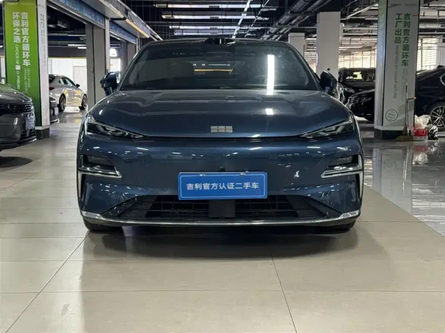 Geely Galaxy Xingyao 8 — Фото автомобиля 2