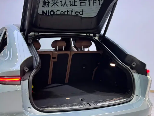 Nio EC6 — Фото автомобиля 24