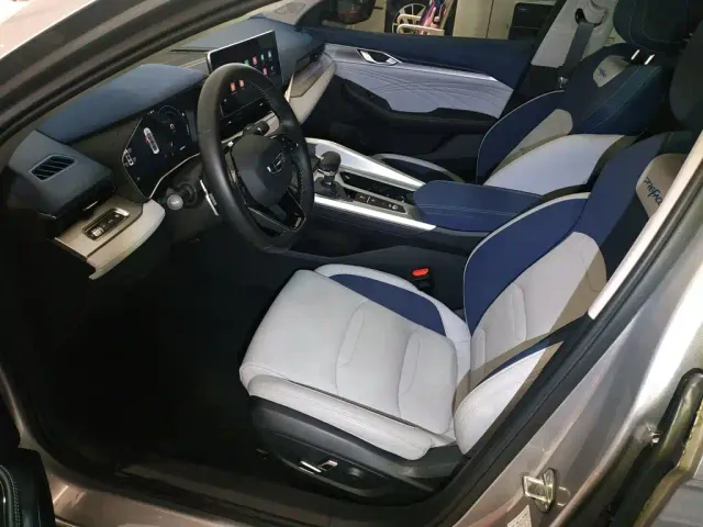 Geely Xingrui — Фото автомобиля 14