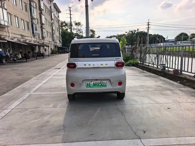 Wuling Bingo — Фото автомобиля 12