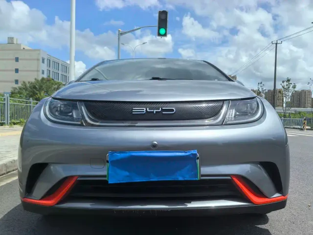 BYD Dolphin — Фото автомобиля 2