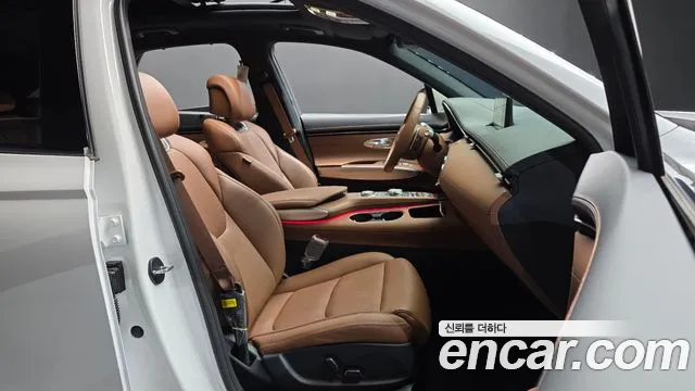 Genesis GV70 — Фото автомобиля 26