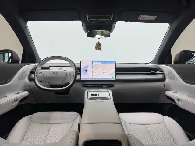Xpeng G6 — Фото автомобиля 7