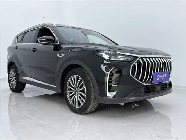 Jetour X70 Plus — Фото автомобиля 2