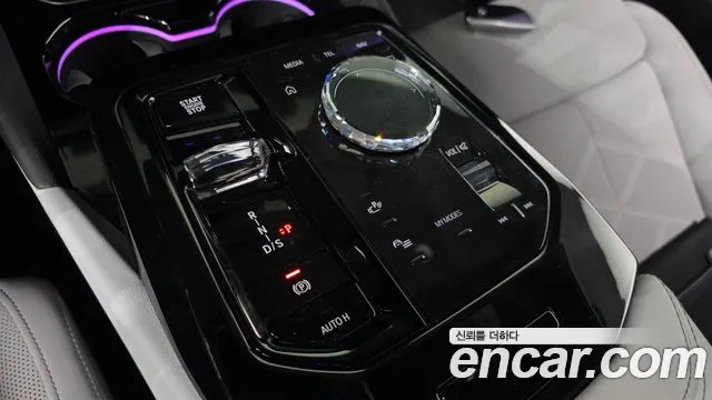 BMW 5 Series G60 — Фото автомобиля 12