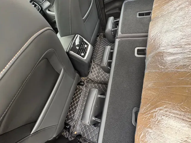 Chery Tiggo 8 — Фото автомобиля 13