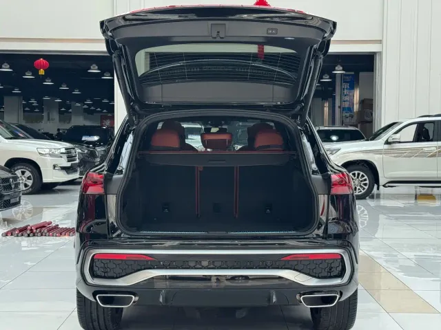 Audi Q5L — Фото автомобиля 19