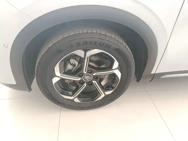 BYD Yuan PLUS — Фото автомобиля 22