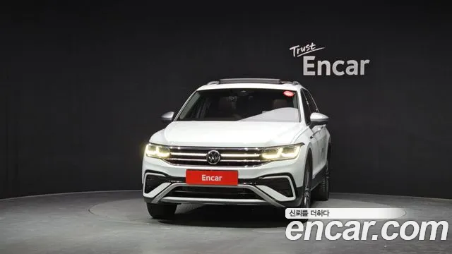 Volkswagen Tiguan — Фото автомобиля 3