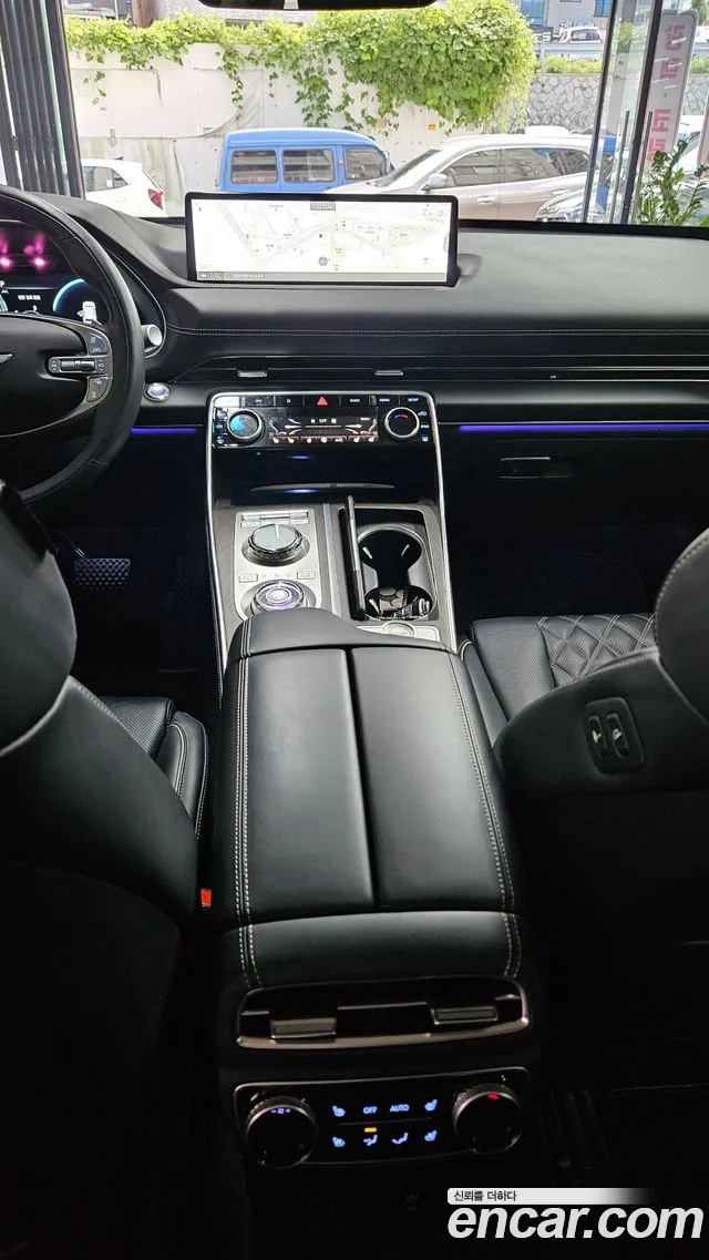 Genesis GV80 — Фото автомобиля 13