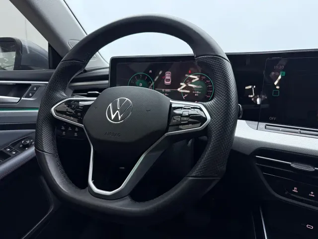 Volkswagen Lamando — Фото автомобиля 12