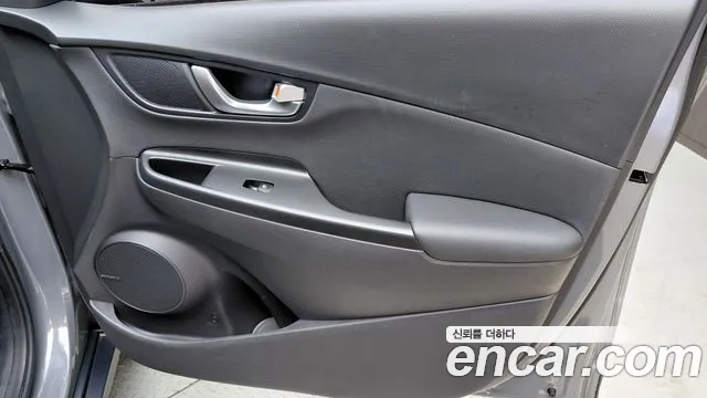 Hyundai Kona Kona (New) — Фото автомобиля 25