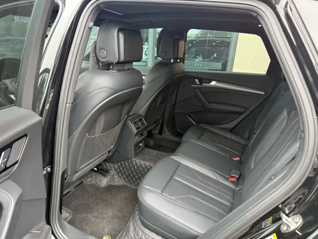 Audi Q5L — Фото автомобиля 5