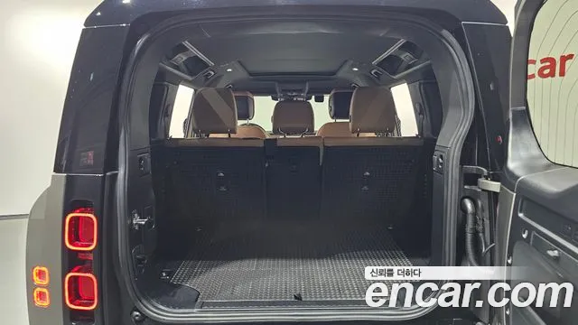 Land Rover Defender L663 — Фото автомобиля 26