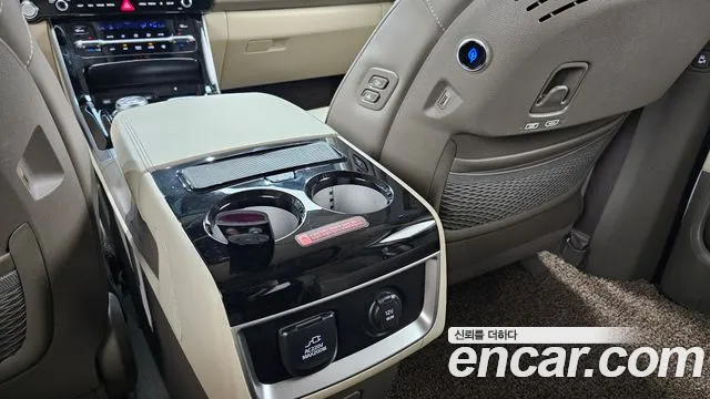 Kia Canival Carnival 4 поколение Бензин 7 мест Hi-Limousine — Фото автомобиля 26