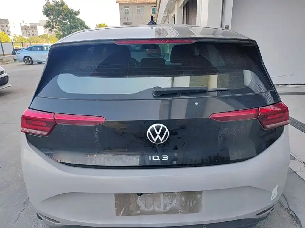 Volkswagen Volkswagen ID.3 2023 Upgraded Pure Intelligence Edition — Фото автомобиля 5