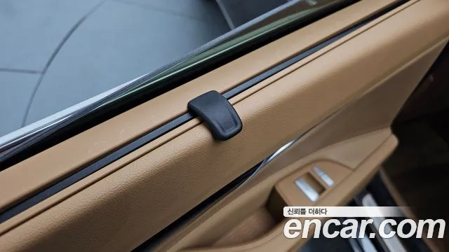 Genesis G80 Бензин 2.5 турбо AWD — Фото автомобиля 29