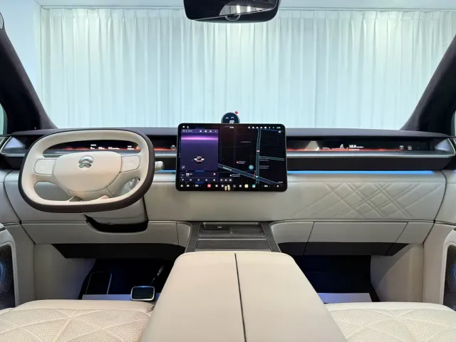 Nio ES9 — Фото автомобиля 7