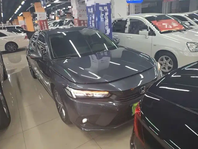 Honda Civic — Фото автомобиля 3