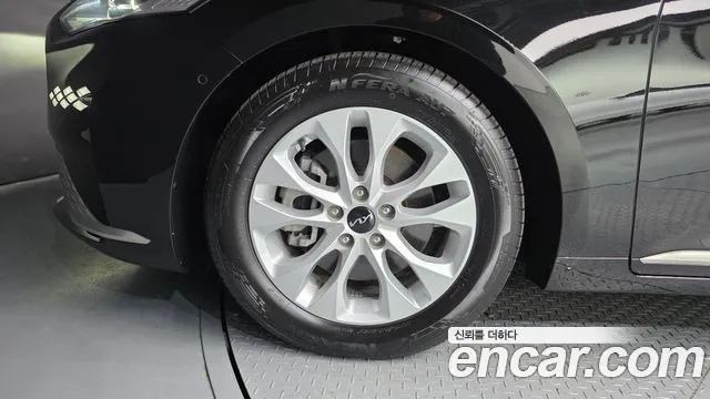 Kia K8 2.5 Бензин 2WD — Фото автомобиля 5