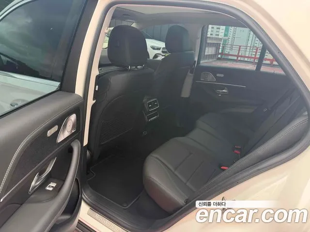 Mercedes-Benz GLE-Class — Фото автомобиля 5