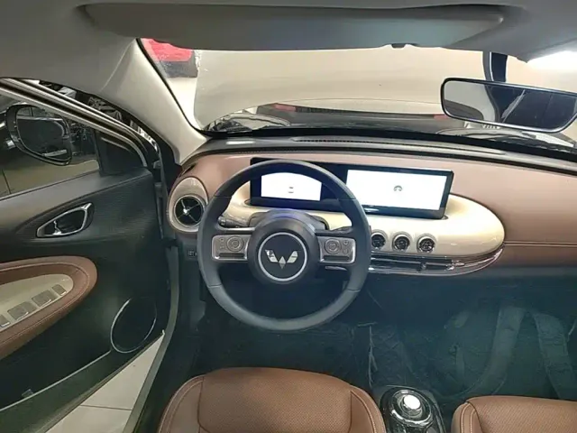 Wuling Bingo — Фото автомобиля 10