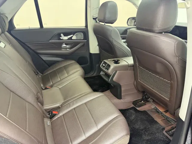 Mercedes-Benz GLE-Class — Фото автомобиля 16