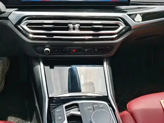 BMW i3 — Фото автомобиля 5