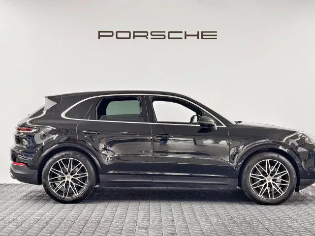 Porsche Cayenne — Фото автомобиля 6