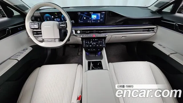 Hyundai Grandeur GN7 — Фото автомобиля 10
