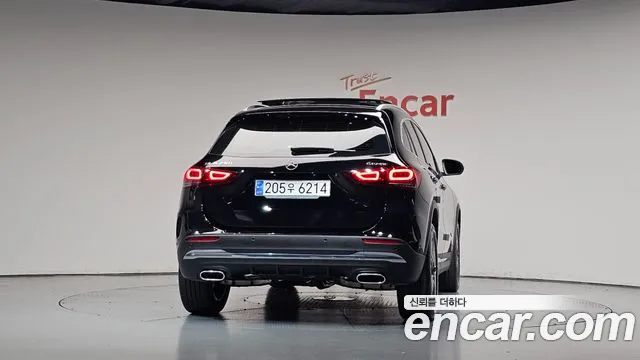 Mercedes-Benz GLA-Class H247 — Фото автомобиля 4