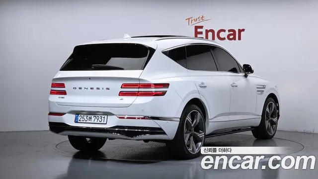 Genesis GV80 — Фото автомобиля 2