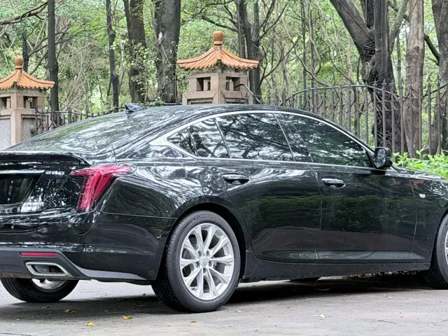 Cadillac CT5 — Фото автомобиля 4