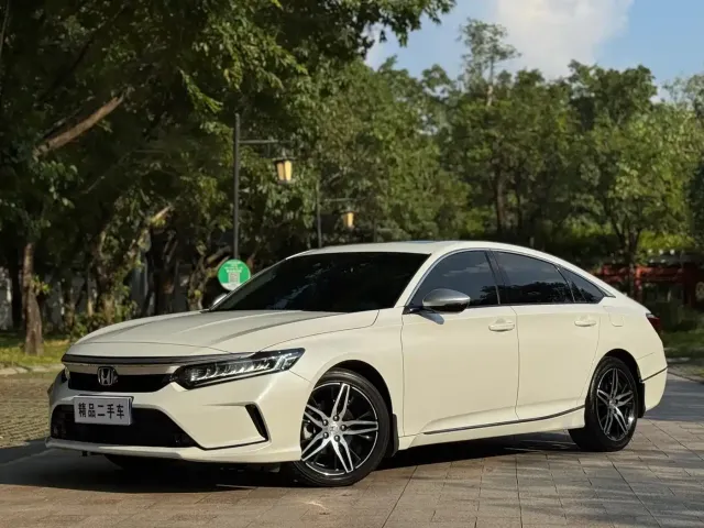 Фотография автомобиля — Honda Inspire