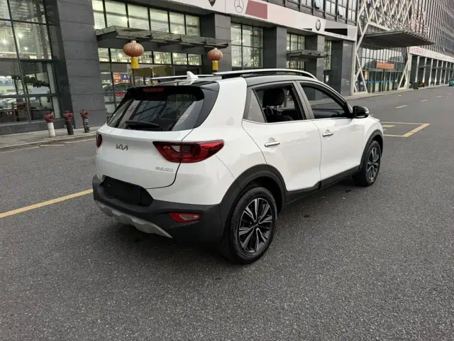 Kia KX1 — Фото автомобиля 6