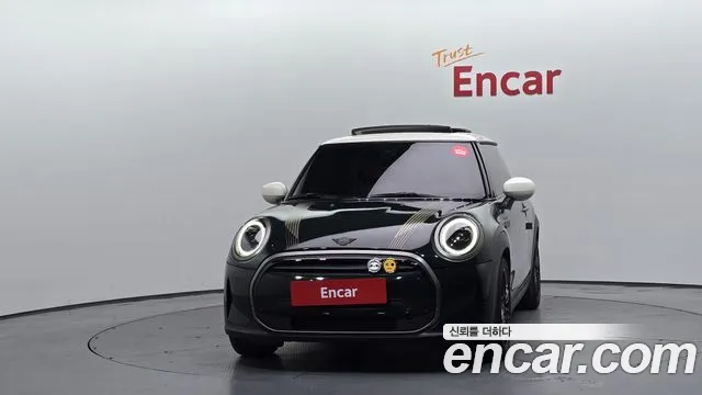 Mini Cooper Cooper Resolute Edition — Фото автомобиля 3