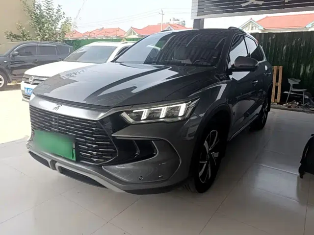 Фотография автомобиля — BYD Song Pro