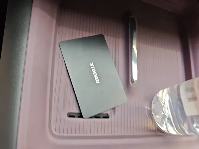 Xiaomi SU7 — Фото автомобиля 9