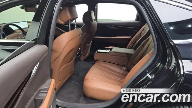 Genesis G80 Бензин 2.5 турбо 2WD — Фото автомобиля 11